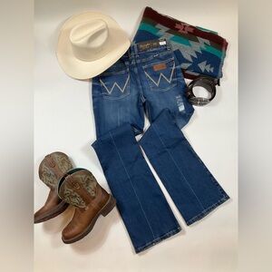 Wrangler Retro Mae Mid Rise Jeans 30/9x34